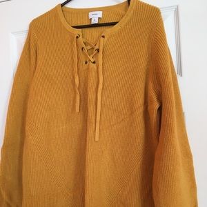 Yellow sweater